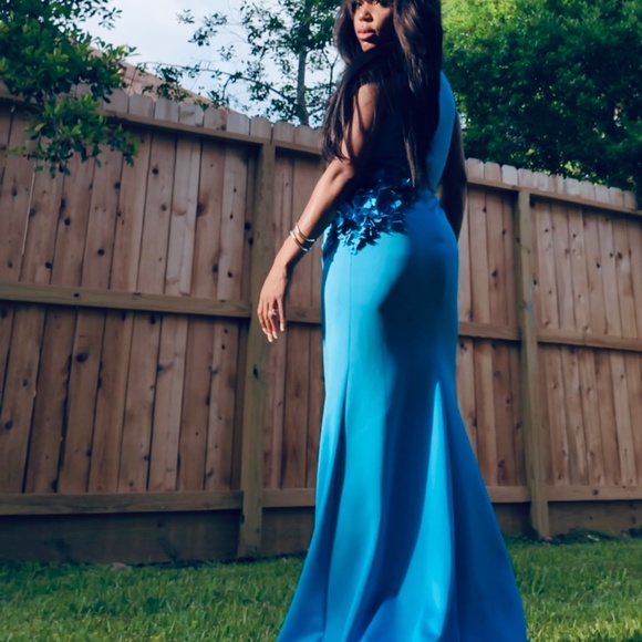 Mikado cut out gown - Picture 3 of 10